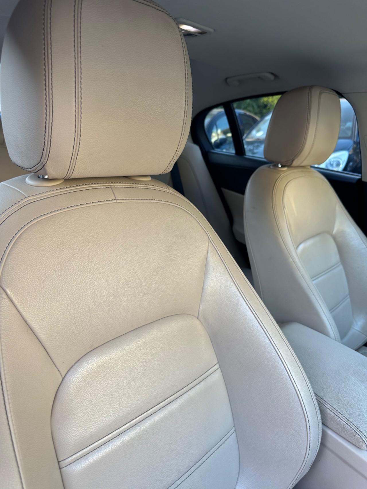 Jaguar XE 2.0 D PRESTIGE KMCERT UNICOPR