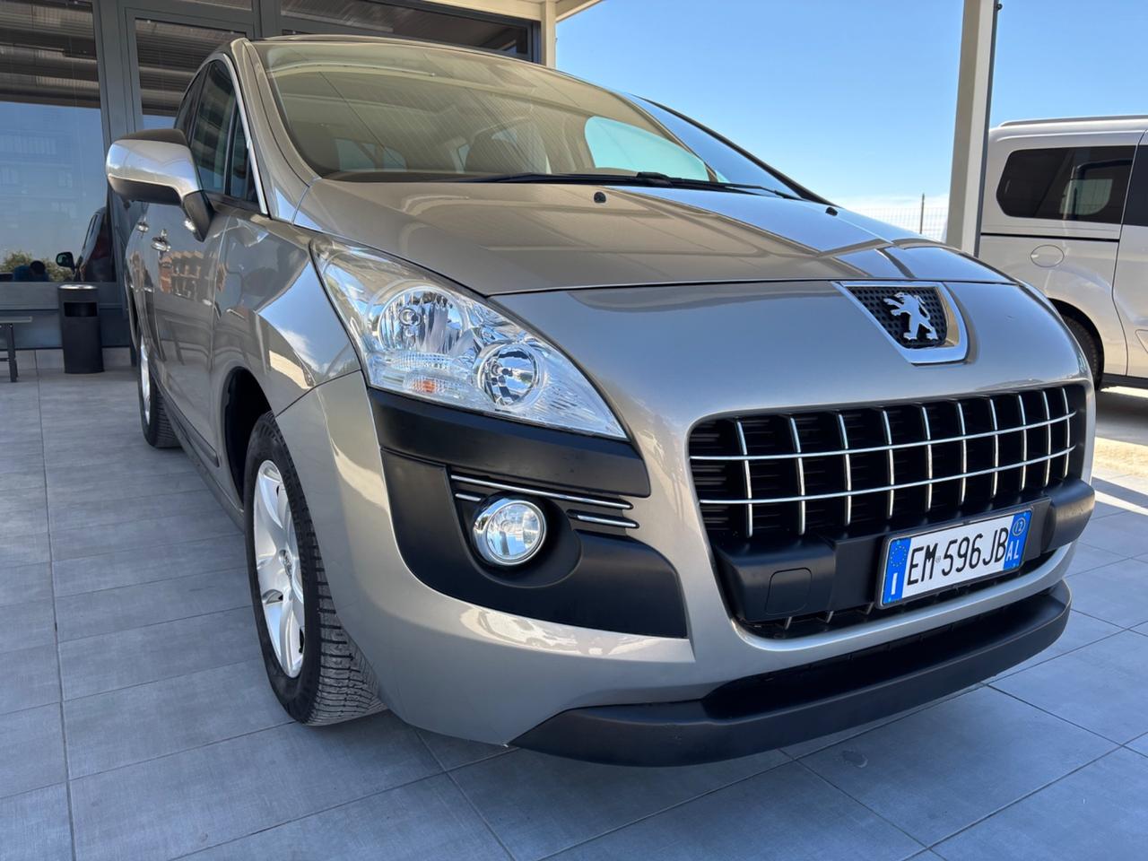 Peugeot 3008 1.6 HDi 112CV Allure