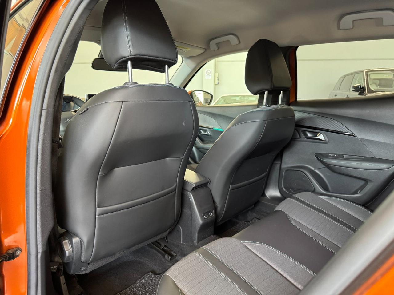 Peugeot 2008 2008 1.5 bluehdi Allure Pack s&s 130cv eat8