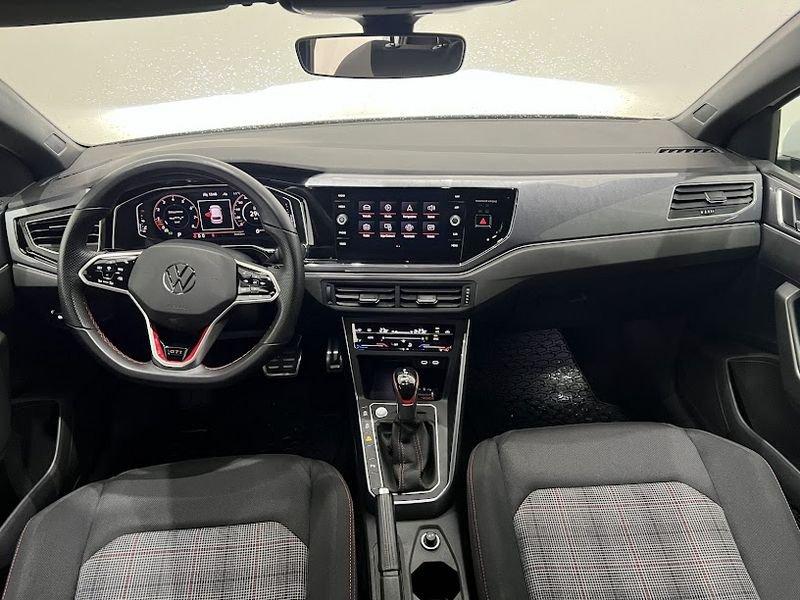 Volkswagen Polo Polo 2.0 TSI DSG GTI