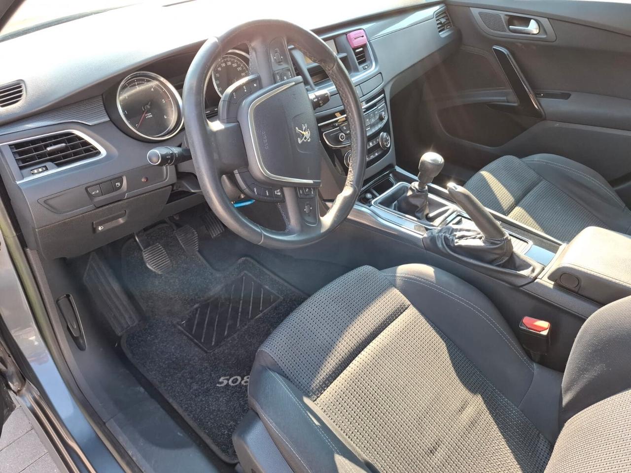 Peugeot 508 2.0 HDi 140CV SW Ciel Active