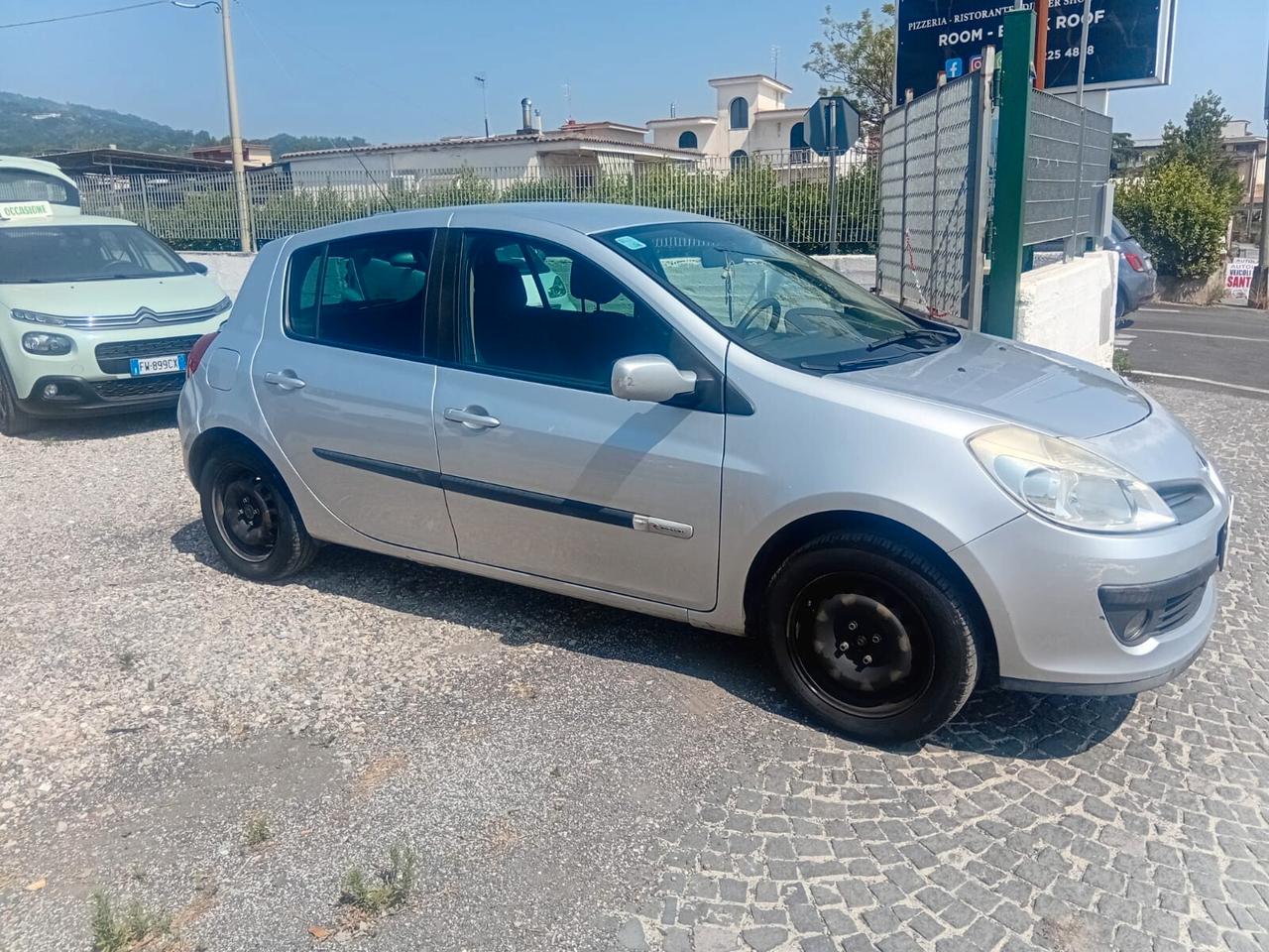 Renault Clio Storia 1.2 5 porte GPL Confort