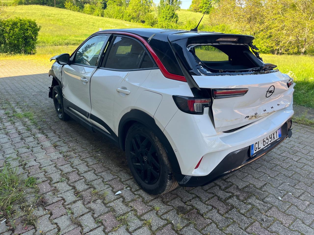 Opel Mokka 1.2 Turbo 2023 21MILA KM INCIDENTATA