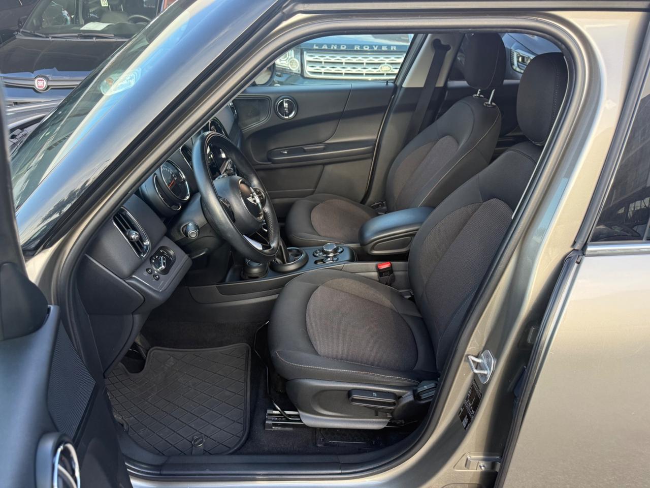 Mini Cooper D Countryman 2.0 Hype Automatica