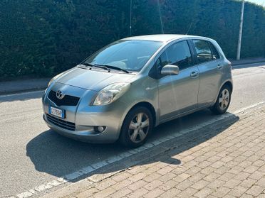 Toyota Yaris 1.0 5 porte - FRIZIONE NUOVA - NEOPATENTATI