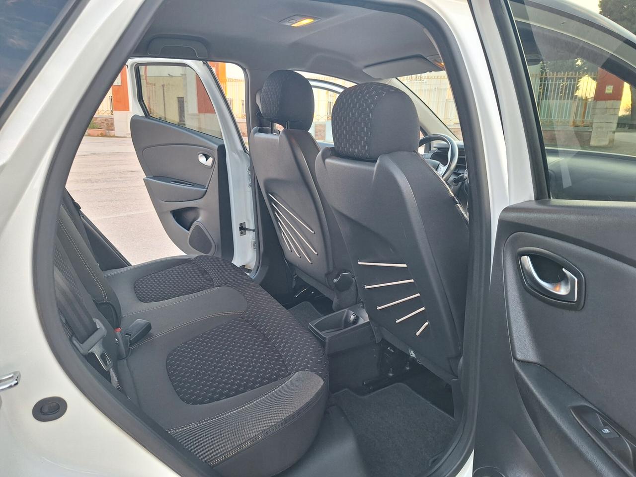 Renault Captur 1.5 dci 110 CV NAVI,FULL LED,CAMERA 2018