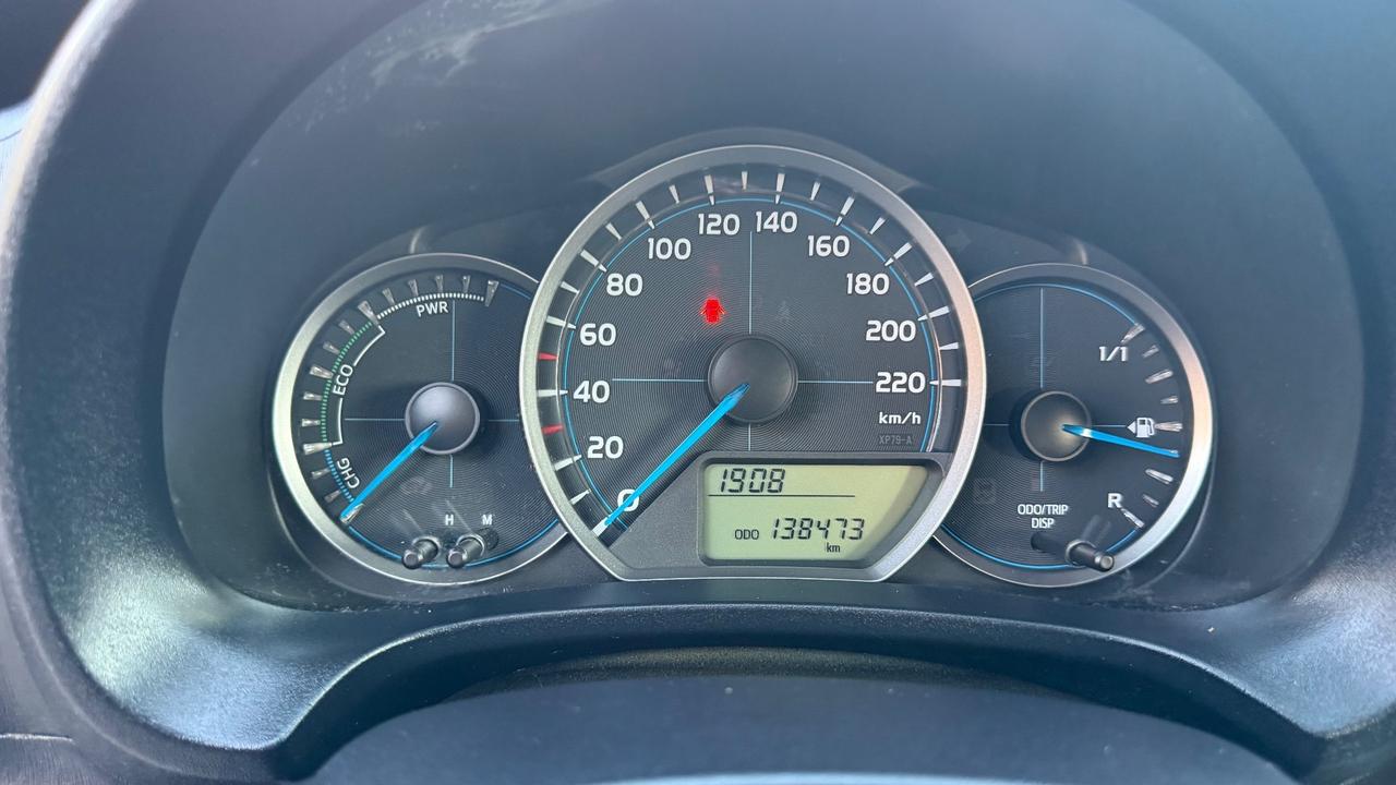 Toyota Yaris 1.5 Hybrid AUTOMATICA!