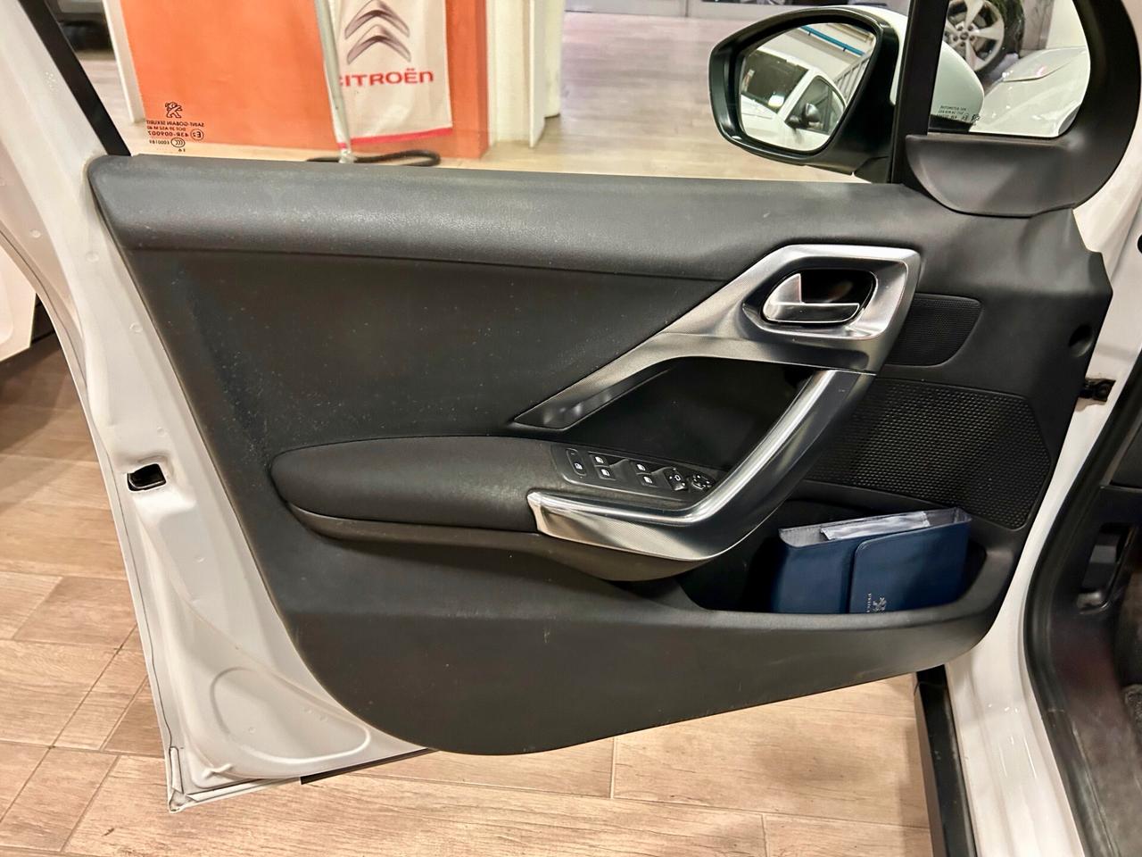 Peugeot 2008 BlueHDi 120 S&S Allure