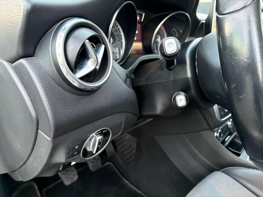 Mercedes GLA 2.2 DIESEL 136 CV 200 d (cdi) Sport