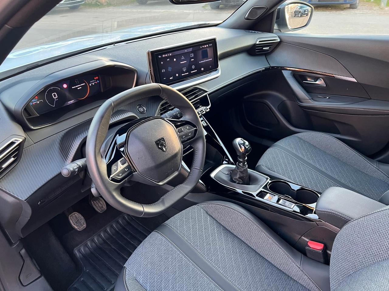 Peugeot 2008 PureTech 100 S&S Allure