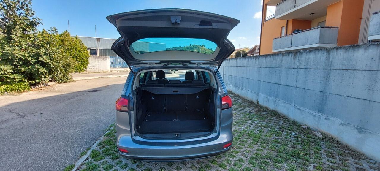 ZAFIRA 7 POSTI 1,6 METANO DI SERIE 150 CV TURBO, INNOVATION TELEFONO LEGA SENSORI FULL FULL