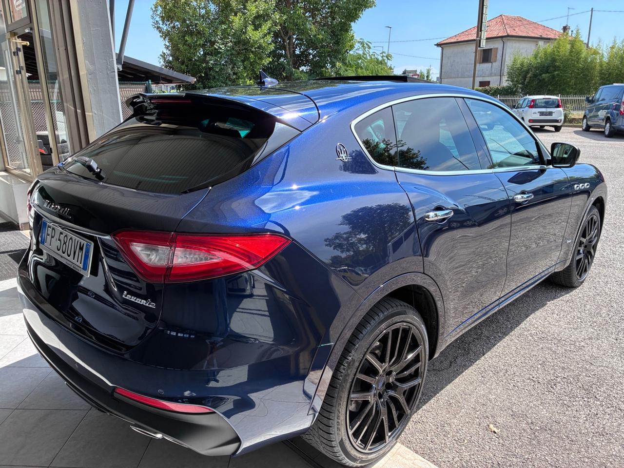 Maserati Levante 3.0 V6 430 cv SQ4 Gransport