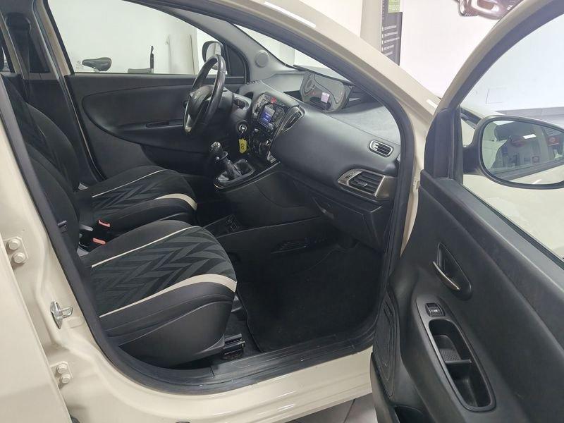 Lancia Ypsilon Ypsilon 1.2 69 CV 5 porte Gold