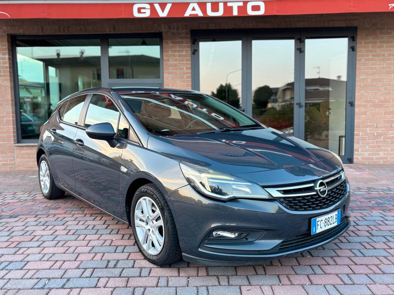 Opel Astra 1.6 110CV Start&Stop Business