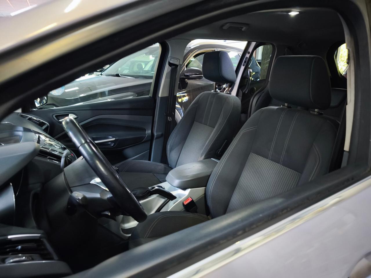 Ford C-Max 7 1.6 TDCi 115CV Titanium 7 posti