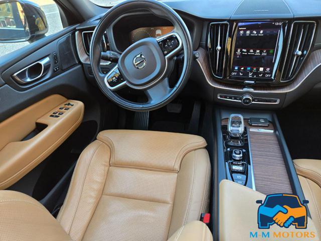 VOLVO XC60 T6 Recharge Plug-in Hybrid AWD Inscription Express