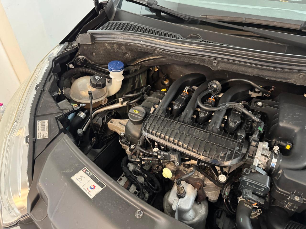 Peugeot 208 1.0 Like Neopatentati – Km Certificati – Garanzia 12 Mesi