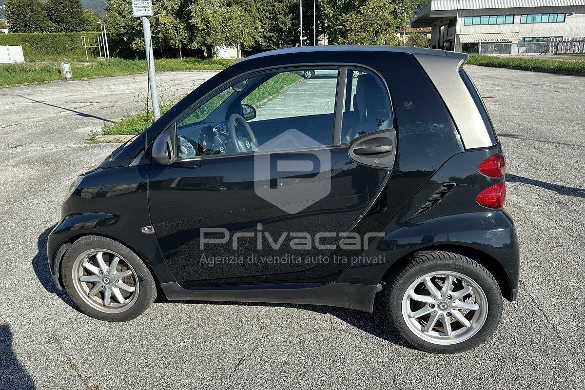 SMART fortwo 1000 52 kW MHD coupé pulse