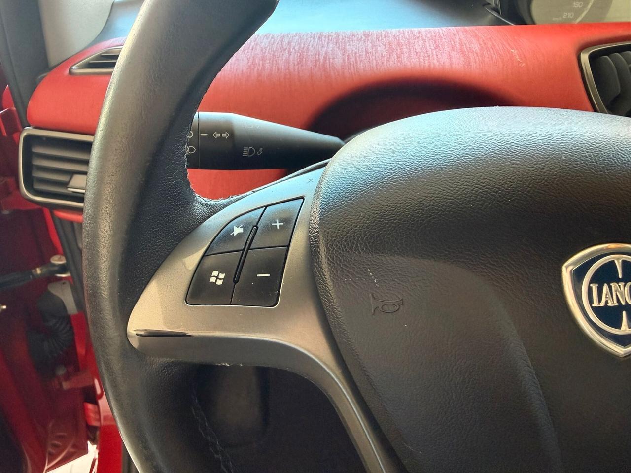 LANCIA YPSILON 1.3 DIESEL DEL NORD ITA 2012