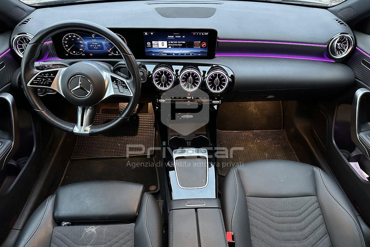 MERCEDES A 180 d Automatic Progressive Advanced