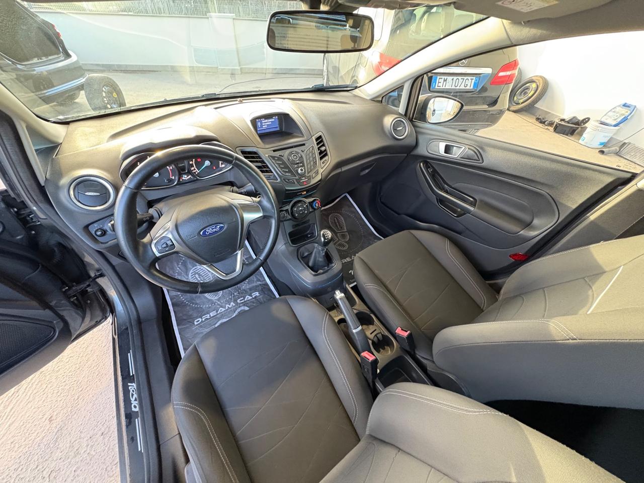 Ford Fiesta 1.5 TDCi 75CV 5 porte Business