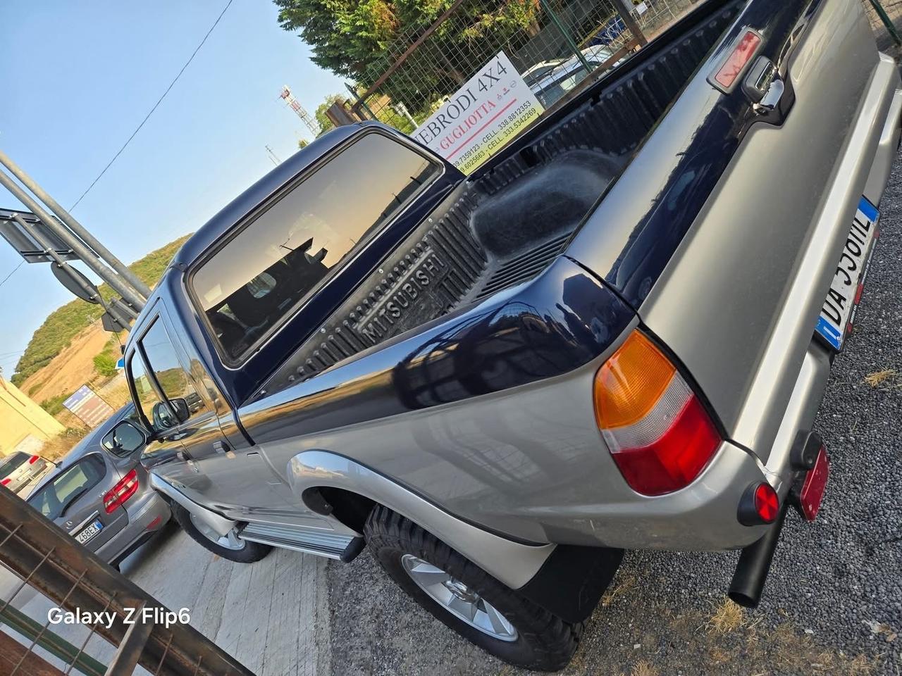 Mitsubishi L200 DOUBLE CAB