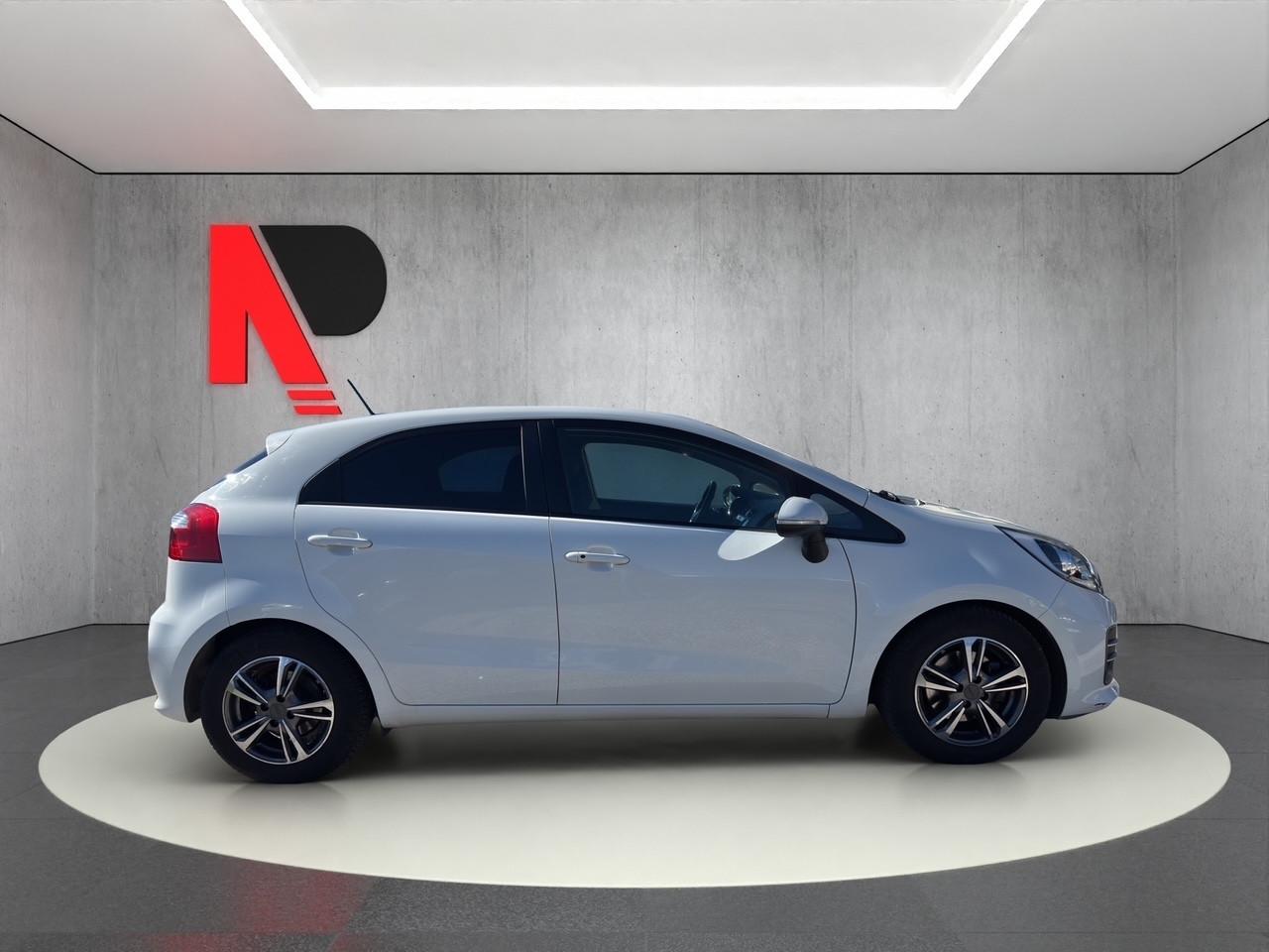 Kia Rio 1.4 CRDi 90CV 5 porte Cool