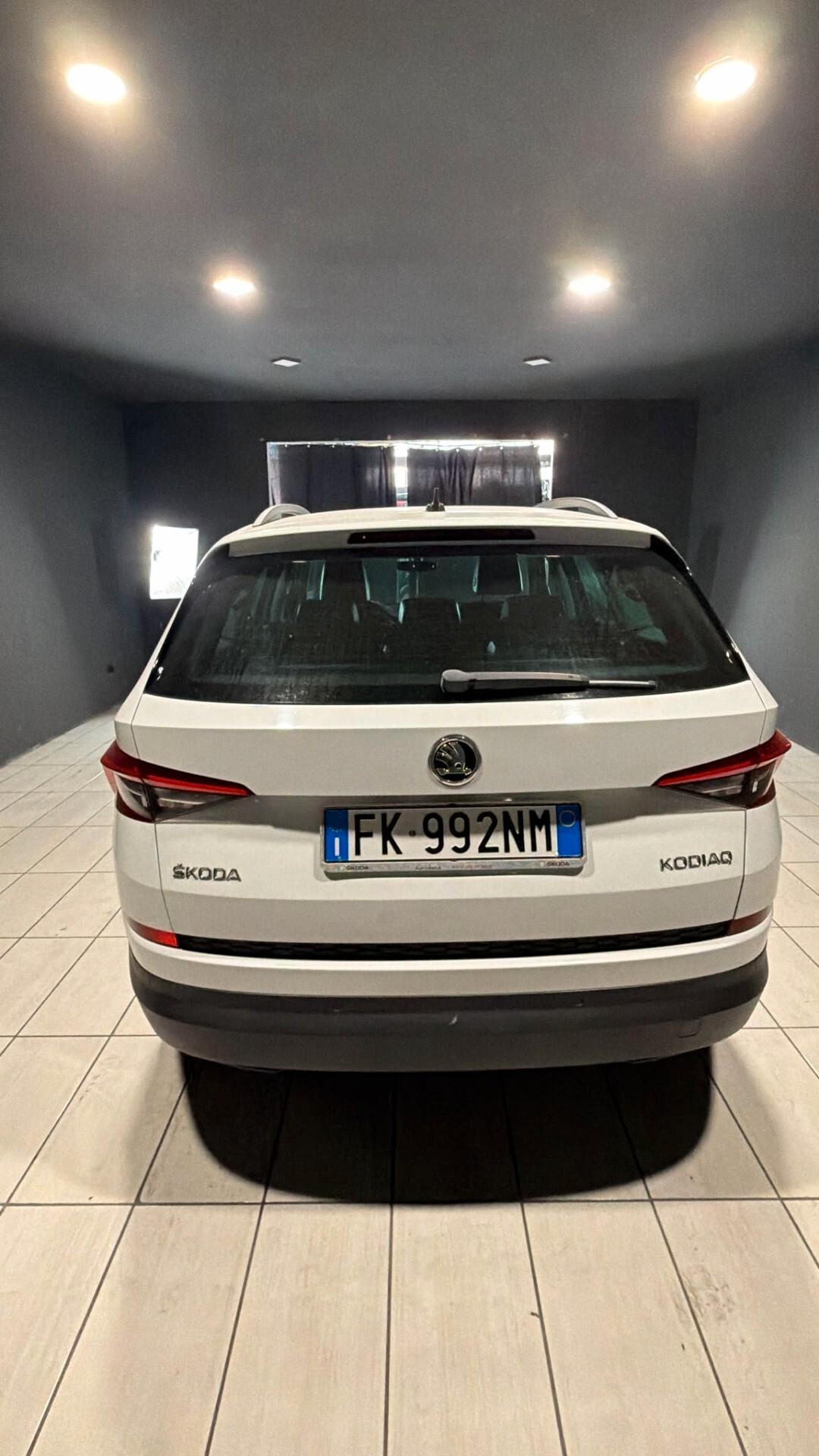 SKODA KODIAQ DEL 2017 BENZINA 7 POSTI