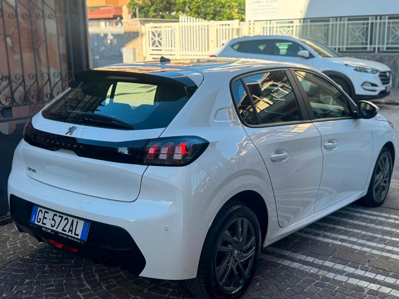 Peugeot 208 BlueHDi 100 Stop&Start 5 porte Allure