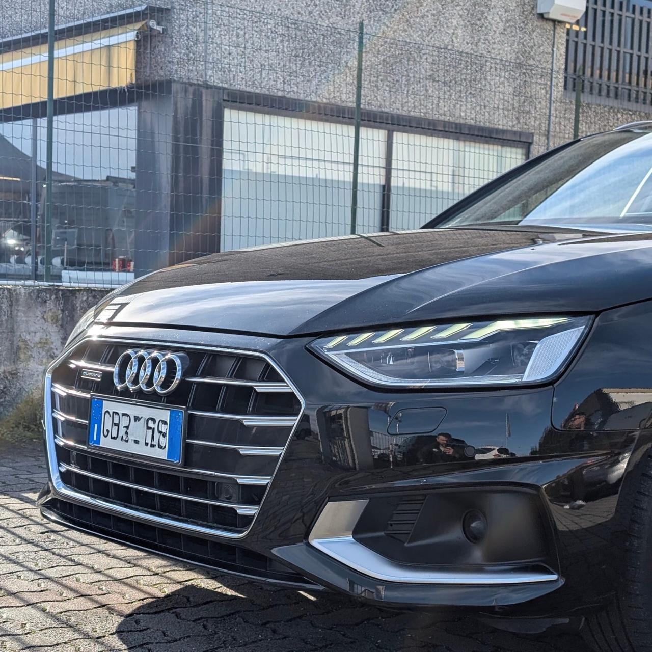 Audi A4 Avant 40 TDI S tronic Business Advanced