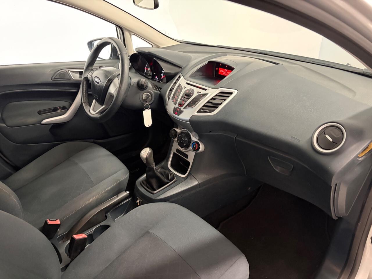 Ford Fiesta 1.2 16V GPL 60CV 5p. Titanium Bs.