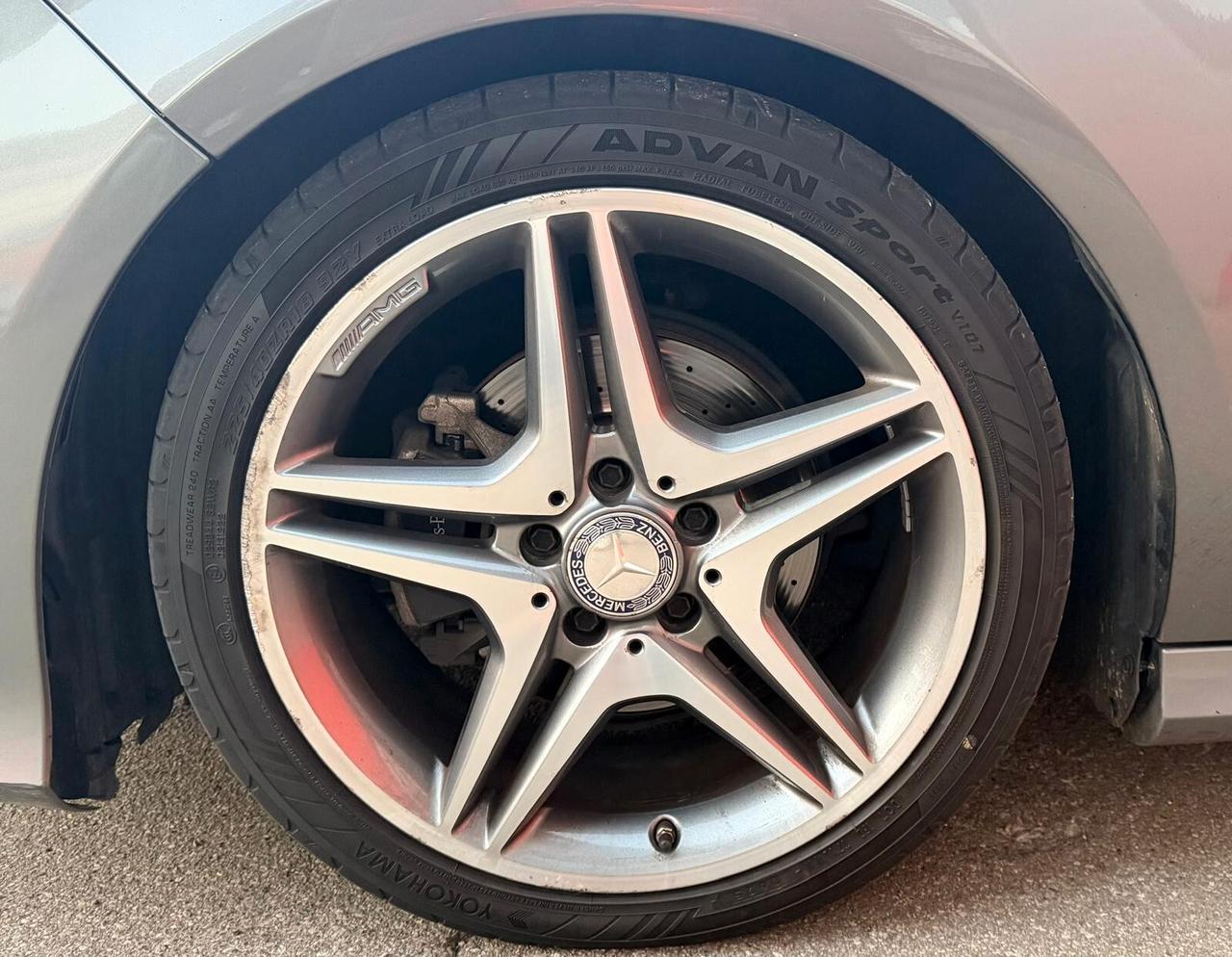 Mercedes-benz CLA 180 d PREMIUM AMG