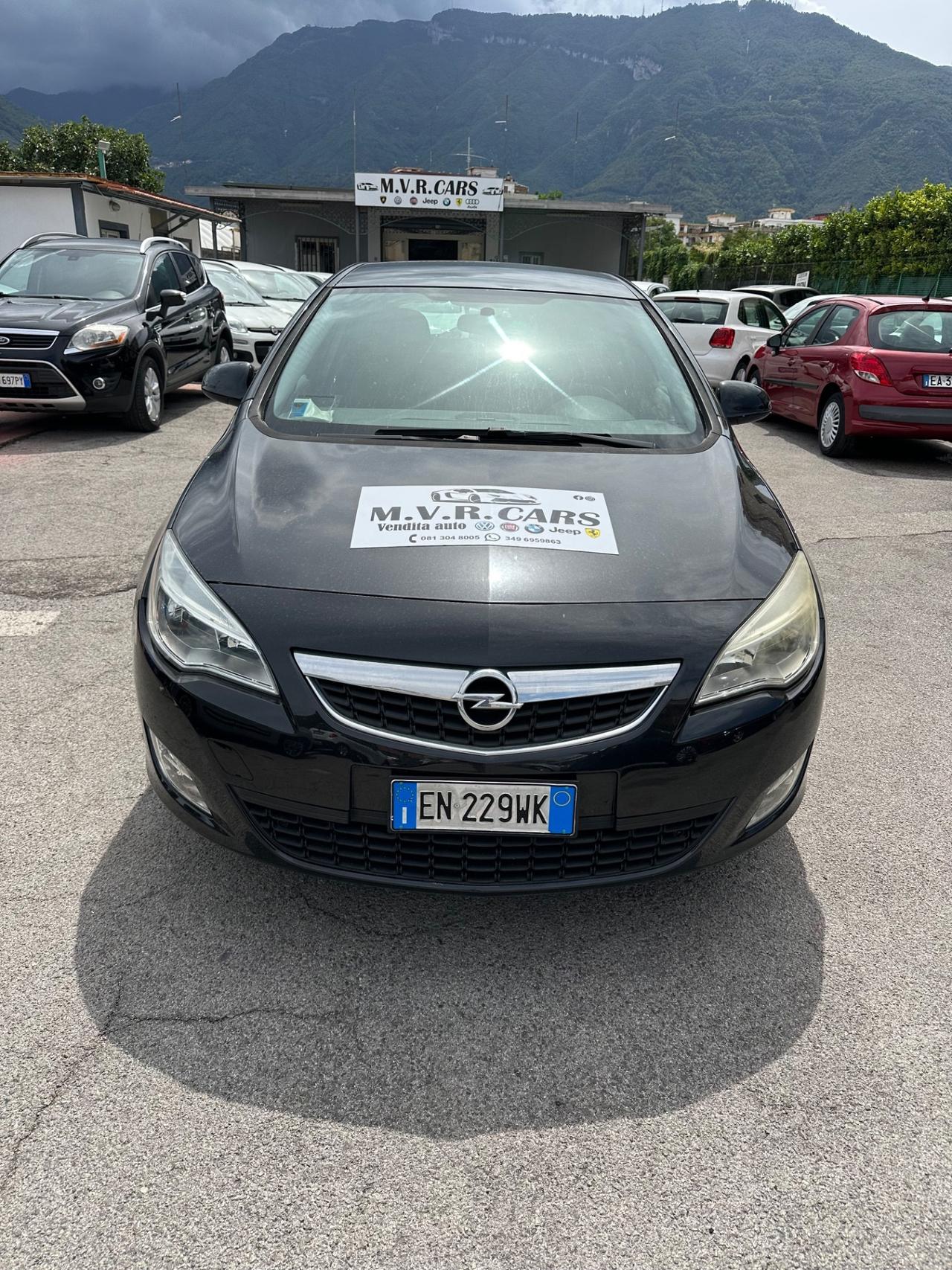 Opel Astra 1.4 Turbo 140CV 5 porte GPL Tech Cosmo