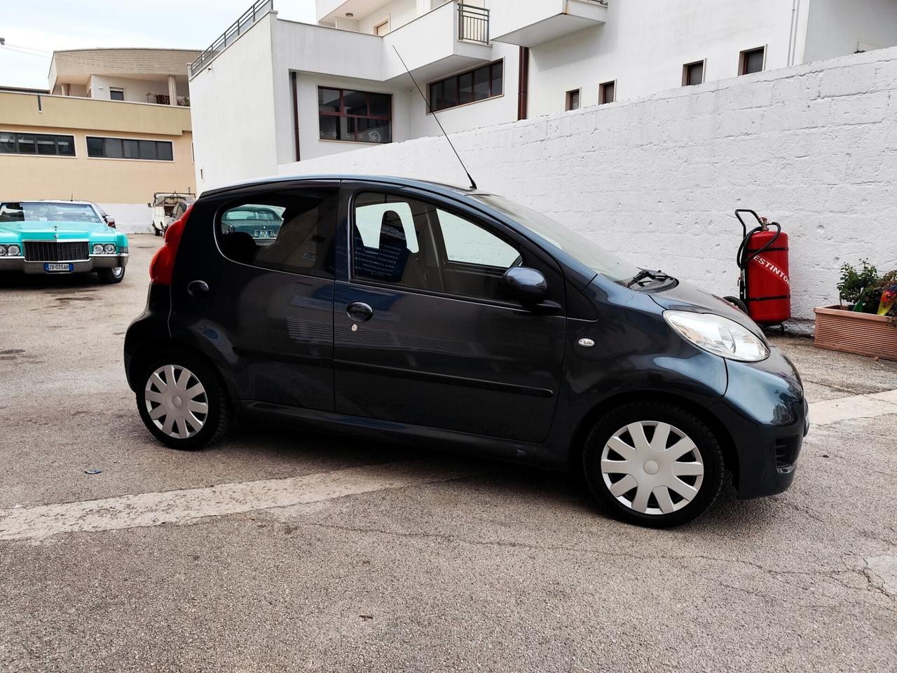 Peugeot 107 1.0 68CV 5p. Active 2Tronic