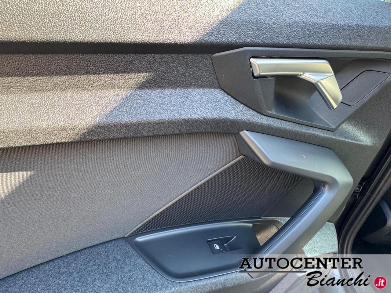 AUDI A3 Sportback 30 TDI S-LINE