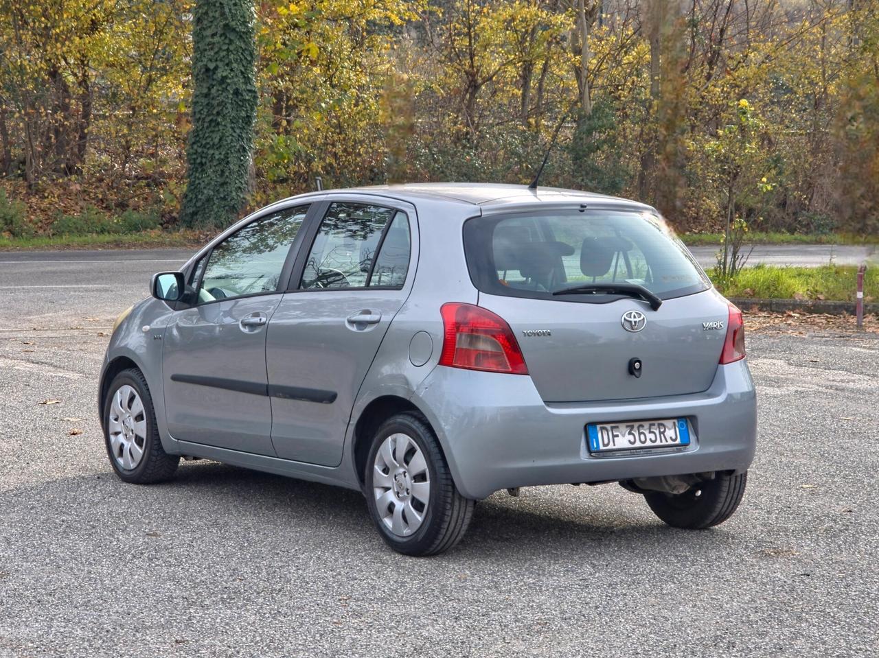 Toyota Yaris 1.4 D-4D 5 porte 2006-E4 Manuale NEO Gasolio