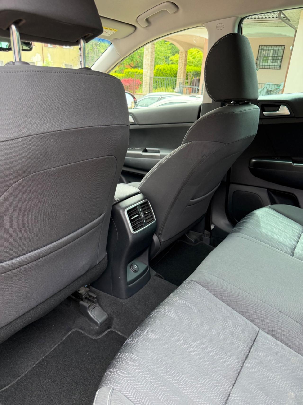 Kia SPORTAGE CRDI ACTIVE KMCERT UNICOPR