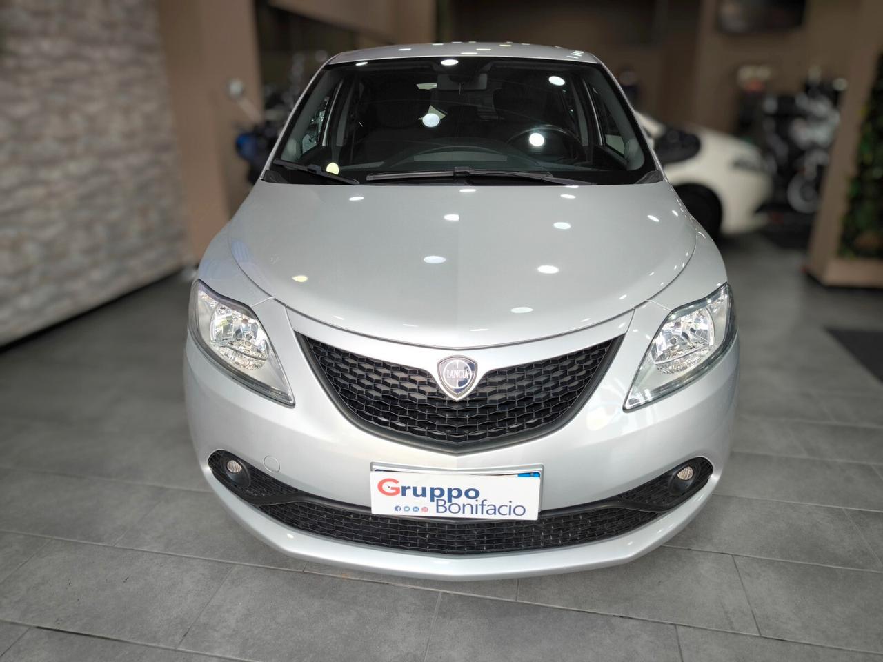 Lancia Ypsilon 1.2 69 CV 5 porte S&S Gold