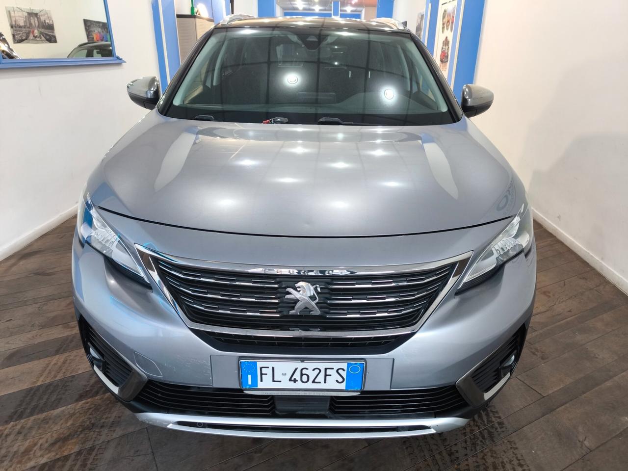 Peugeot 5008 BlueHDi 120 S&S EAT6 Crossway
