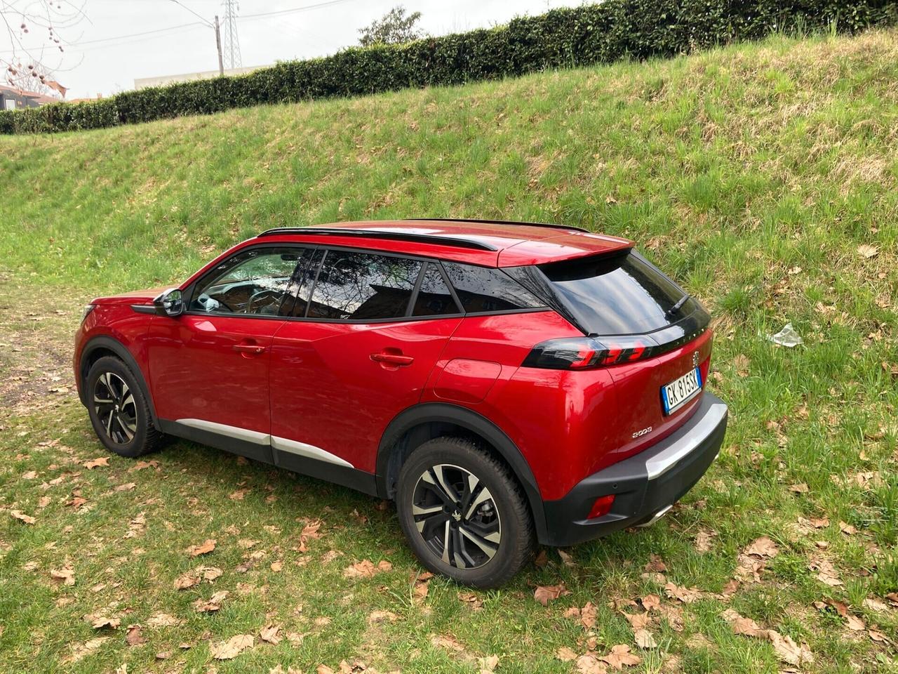 Peugeot 2008 PureTech 130 S&S EAT8 Allure Pack