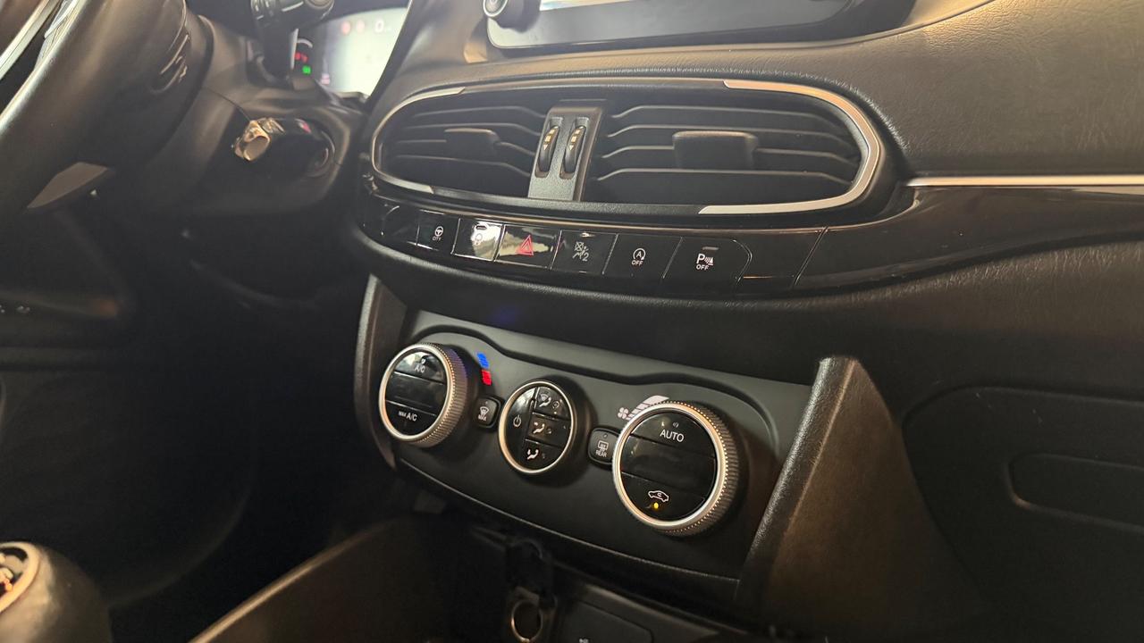 Fiat Tipo Cross
