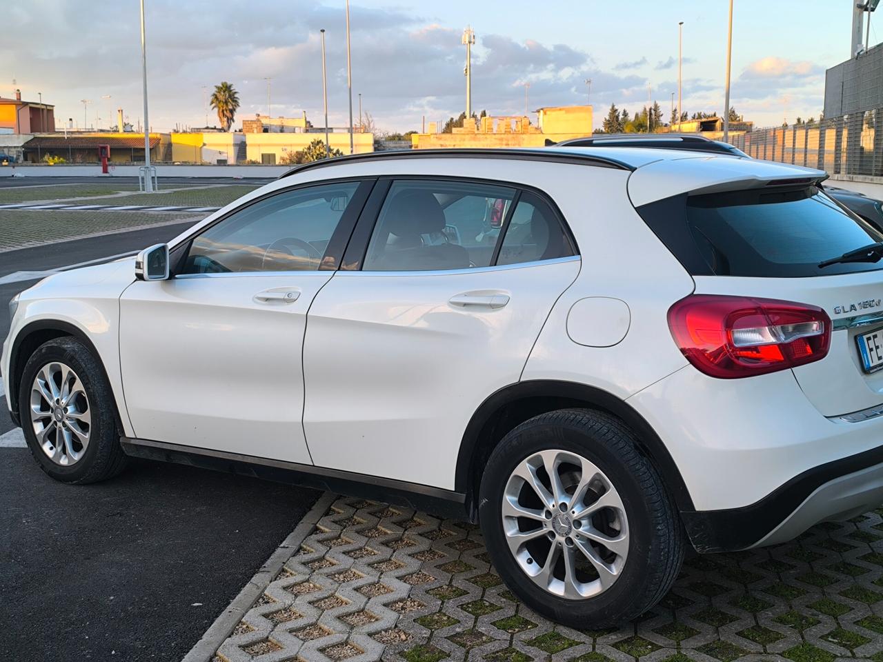 MERCEDES GLA SPORT 180 CDI AUTOMATICO DUE PROPIETARI