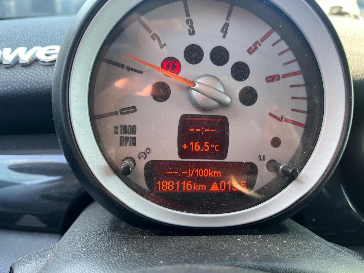 Mini Cooper 1.6 D-full-2008