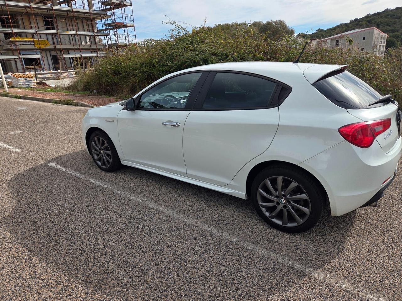 Alfa Romeo Giulietta 1.6 JTDm-2 105 CV Exclusive 2013