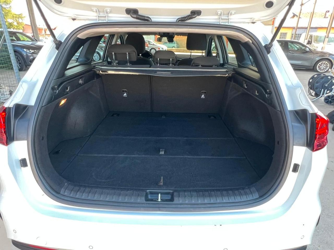 Kia Ceed Sportswagon 1.6 CRDi 136 CV MHEV iMT SW Business Class