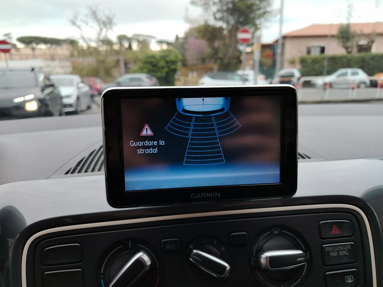 Seat Mii 1.0 ASG 5 porte by Mango Nero Assoluto