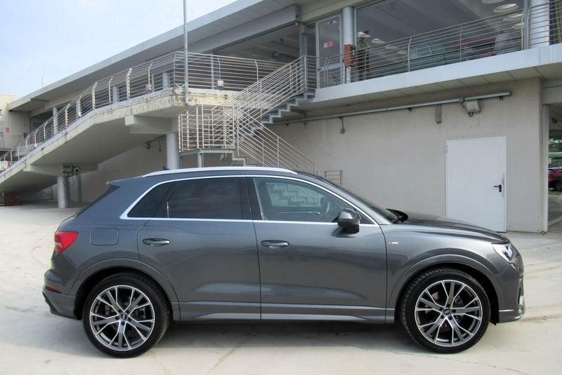 Audi Q3 35 TFSI S tronic S line edition MHEV Hybrid