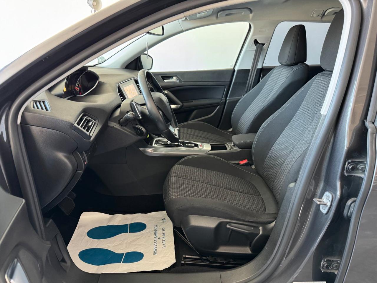 Peugeot 308 Station Wagon 308 SW 1.5 bluehdi Style 130cv eat8 Tagliandi