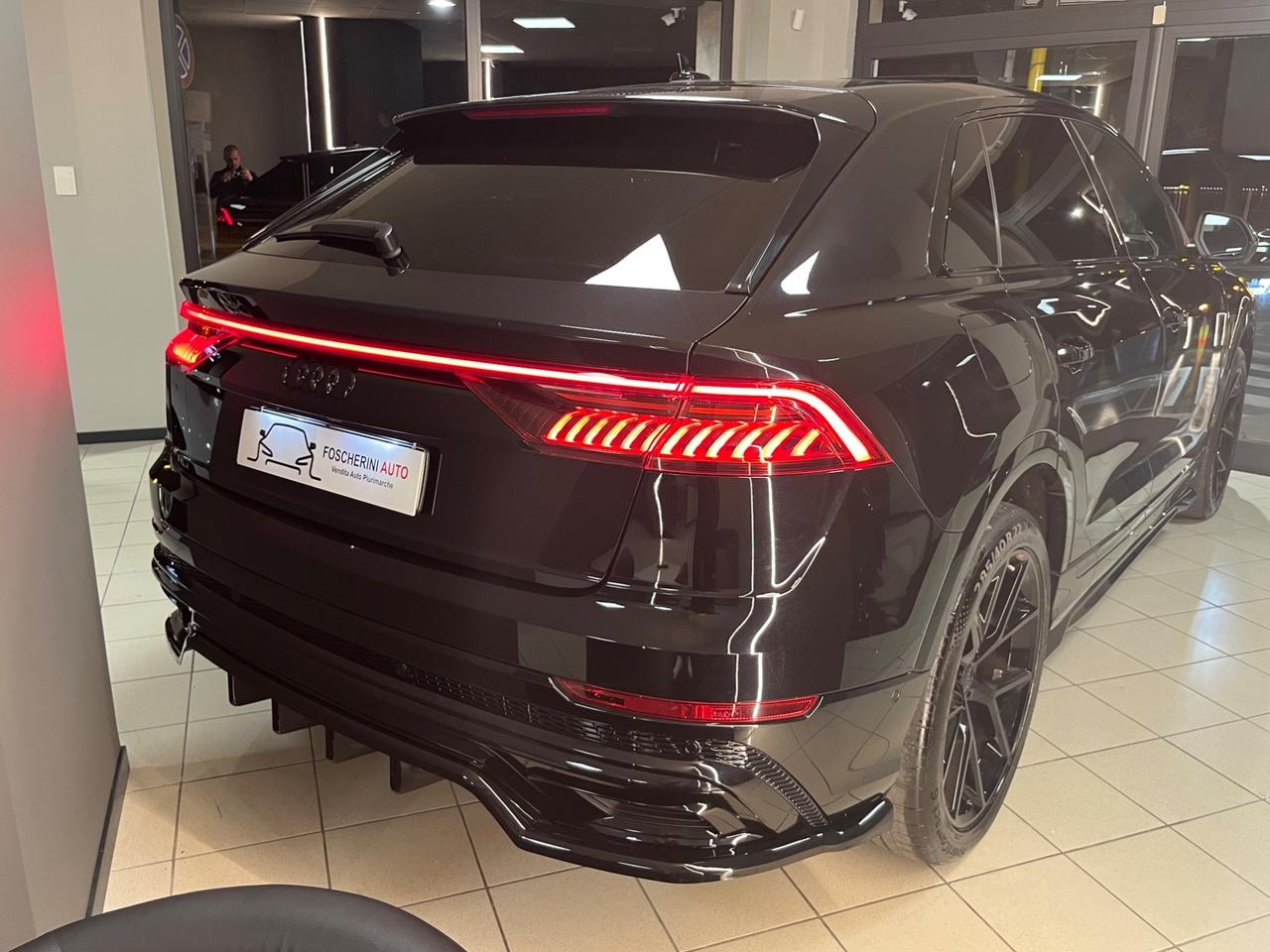 Audi Q8 45 TDI quattro S-Line Matrix/Tetto iva ESPOSTA!!