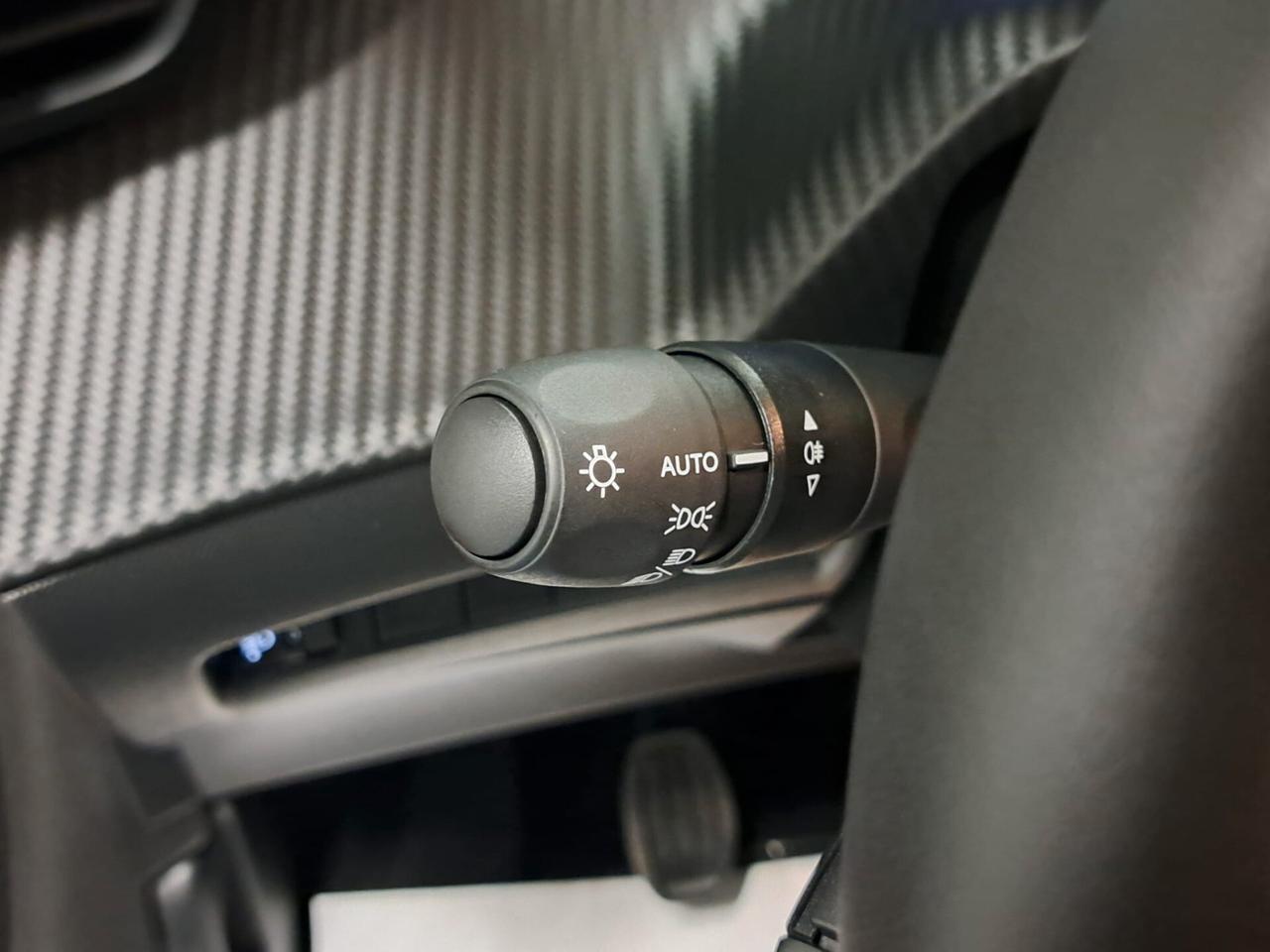Peugeot 208 1200 PureTech 101CV Allure 5 Porte Km. 0